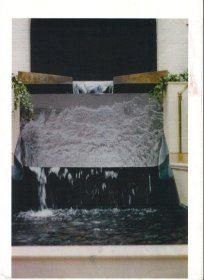Waterfall
                fountain