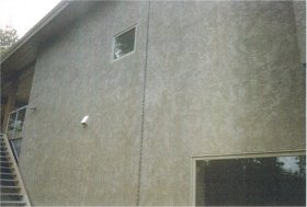 Stucco chain control joint