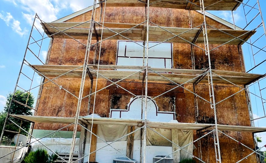 Replacing stucco on an old tudor house.